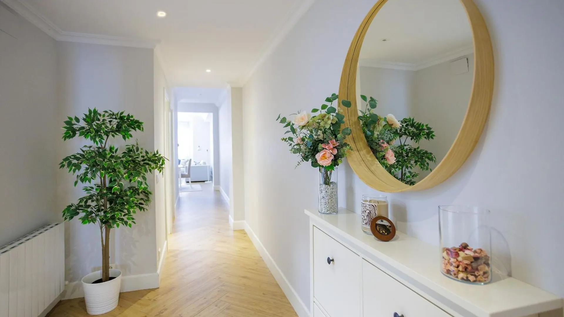 Apartamento Respira Guggenheim pinchos y Cultura by Urban Hosts Bilbao 0*,