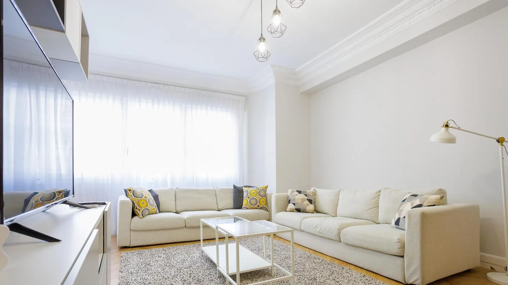 Apartamento Respira Guggenheim pinchos y Cultura by Urban Hosts Bilbao