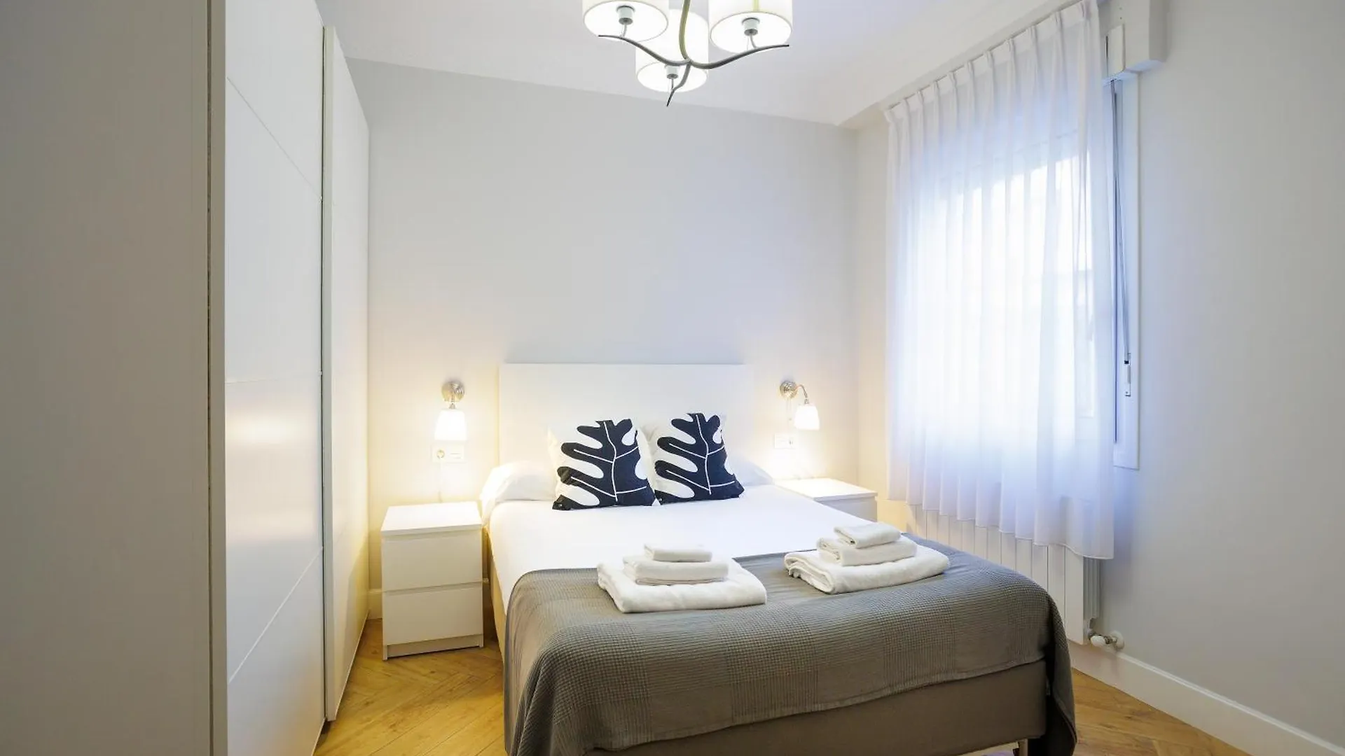 Apartamento Respira Guggenheim pinchos y Cultura by Urban Hosts Bilbao